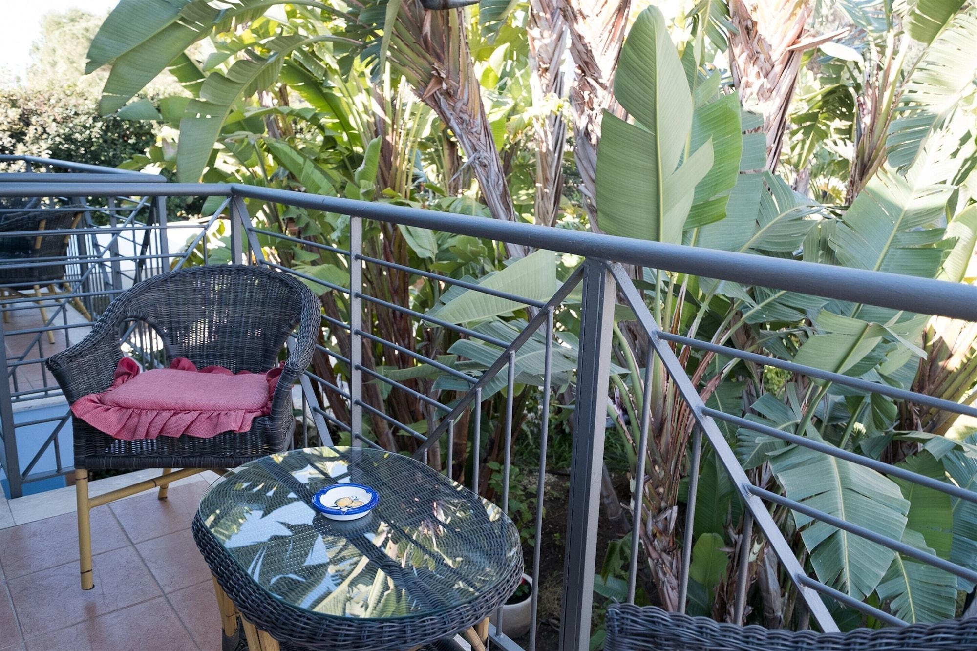 Hotel Villamare フォンターネ・ビアンケ エクステリア 写真